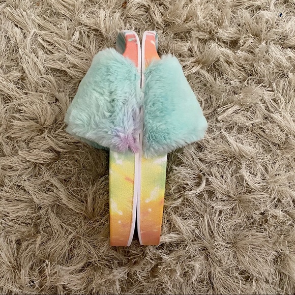 NEW ‘Stellar’ Slides - Picture 6 of 11